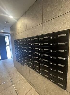 ドゥーエ板橋区役所前の物件外観写真