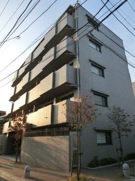 新井薬師前駅 徒歩6分 1階の物件外観写真