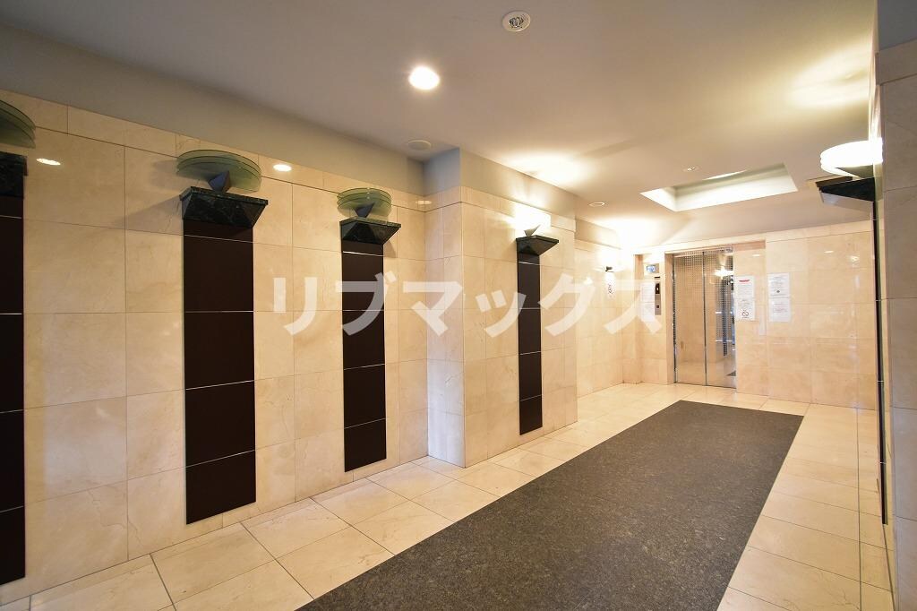 東新宿駅 徒歩2分 10階の物件外観写真