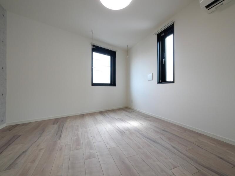 ラフィスタ大山金井町の物件内観写真