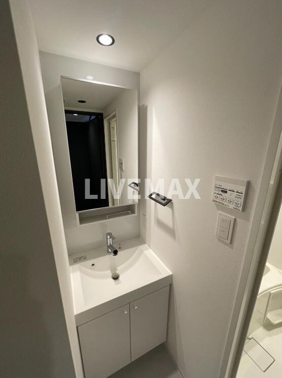 ZOOM新宿御苑前の物件内観写真