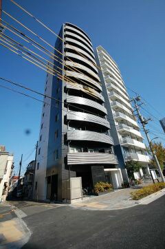 西新宿駅 徒歩7分の物件外観写真