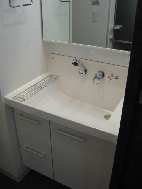 コンフォリア神楽坂ＤＥＵＸの物件内観写真