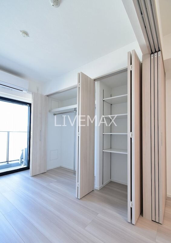 市谷鷹匠町レジデンスの物件内観写真