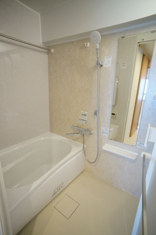 レジデンス南大塚スクエアの物件内観写真