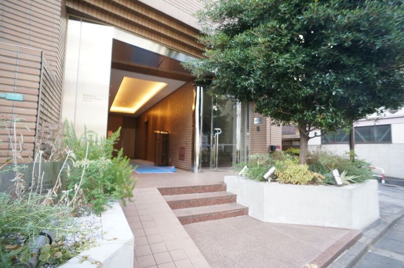 レジデンス南大塚スクエアの物件外観写真