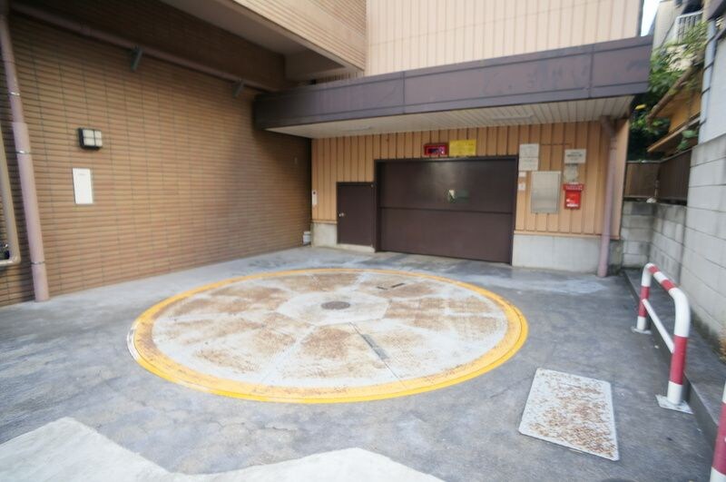 レジデンス南大塚スクエアの物件外観写真