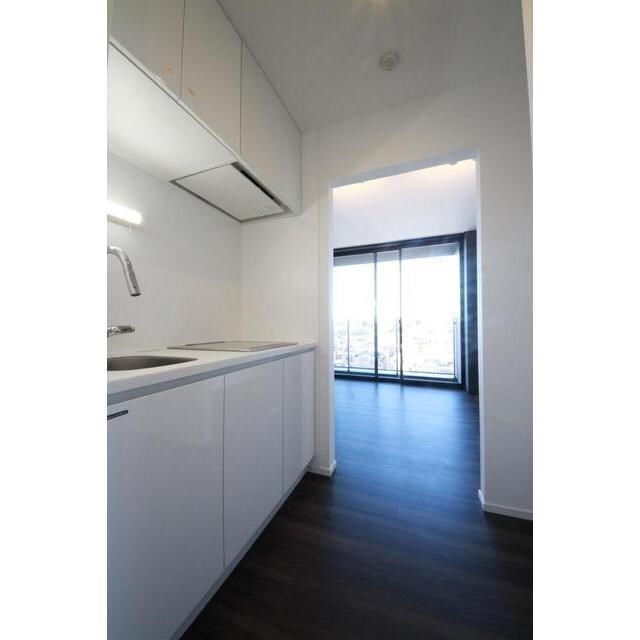 池袋駅 徒歩8分 9階の物件内観写真