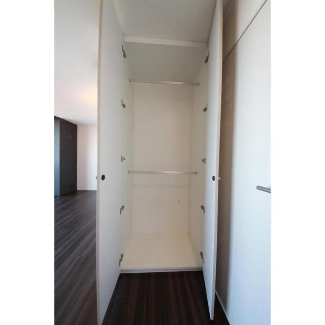 池袋駅 徒歩8分 9階の物件内観写真