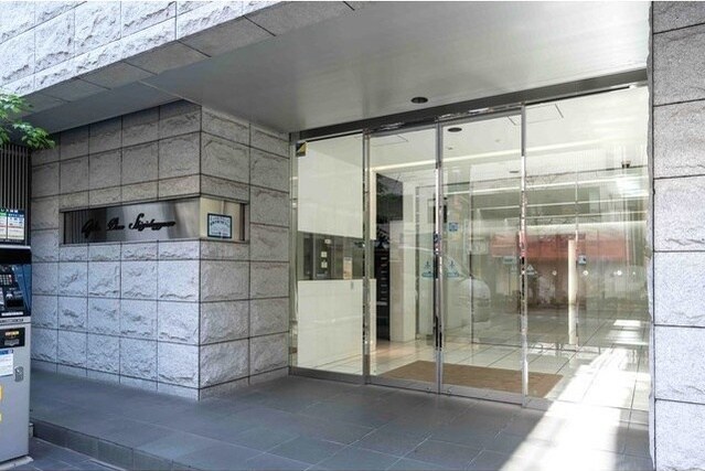 新宿御苑前駅 徒歩3分 4階の物件外観写真