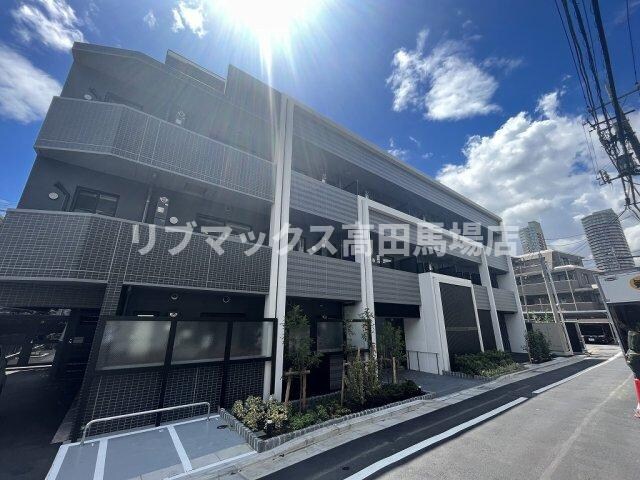 レジデンス東中野ガーデンの物件外観写真