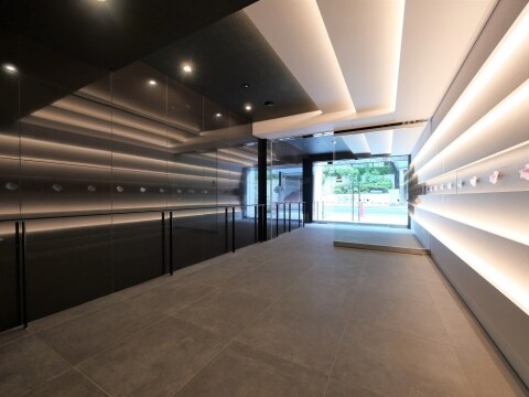 レジデンス東中野ガーデンの物件外観写真