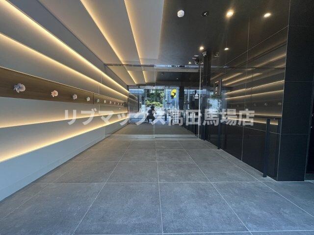 レジデンス東中野ガーデンの物件外観写真