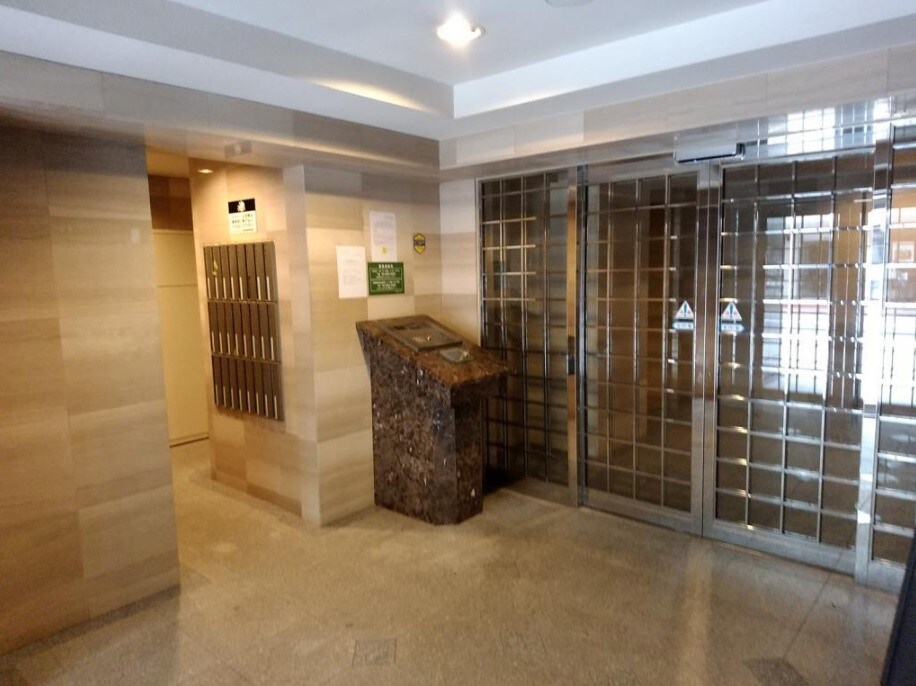 パレステュディオ飯田橋の物件外観写真