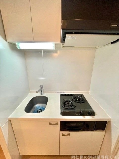 レジディア上落合の物件内観写真