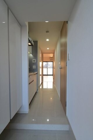 新宿御苑前駅 徒歩4分 12階の物件内観写真