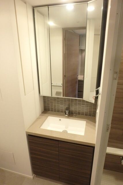 新宿三丁目駅 徒歩7分 1階の物件内観写真