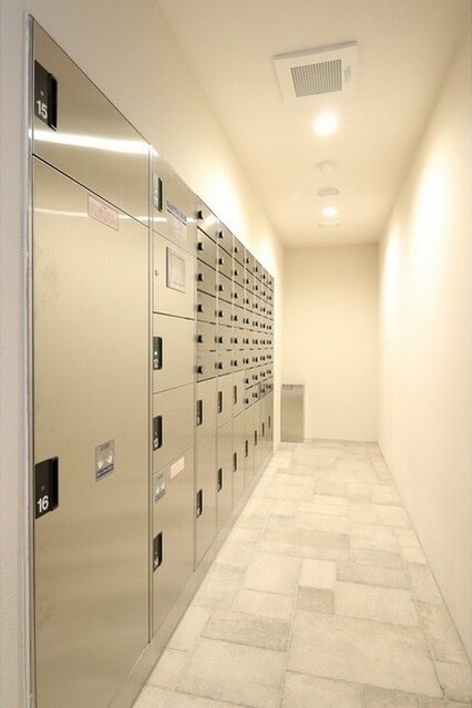 巣鴨駅 徒歩5分 2階の物件外観写真