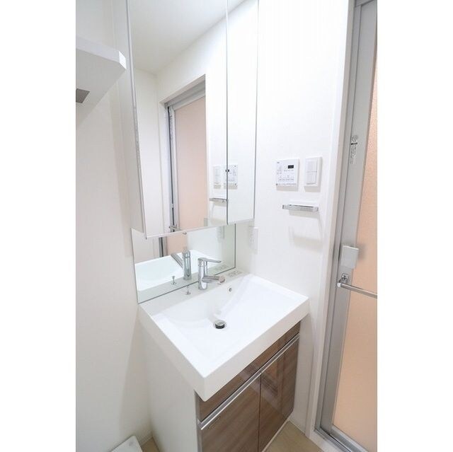 ＢＬＡＵ南池袋の物件内観写真