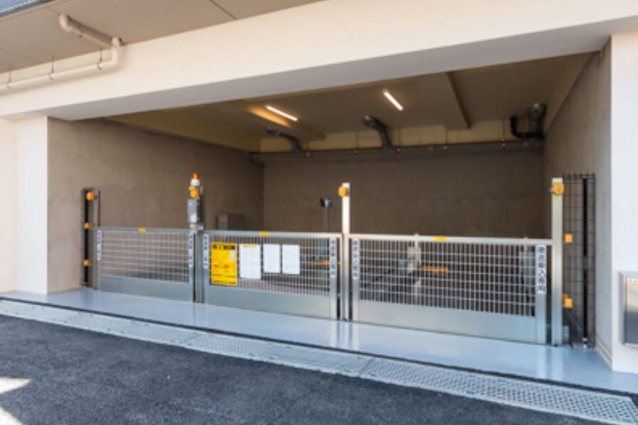 ＫＯＥＮＪＩ　Ｃｒｏｓｓｏｖｅｒの物件外観写真