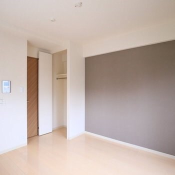 フェニックス西新宿弐番館の物件内観写真