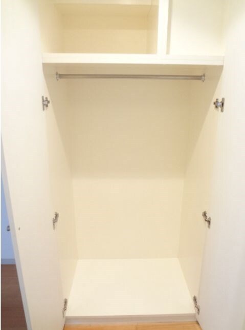 御茶ノ水駅 徒歩4分 8階の物件内観写真