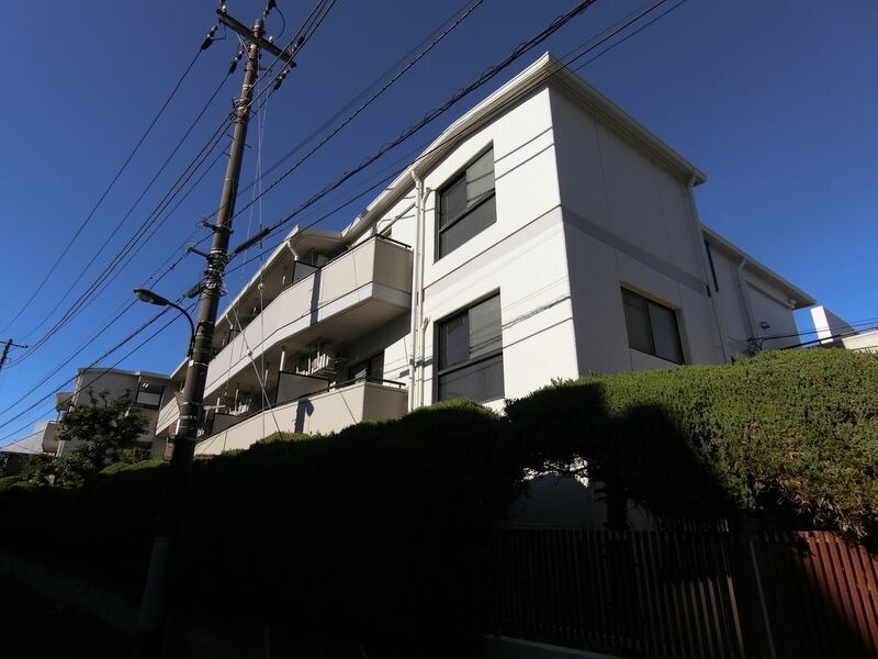 メゾンカルム中落合Ｓｏｕｔｈの物件外観写真