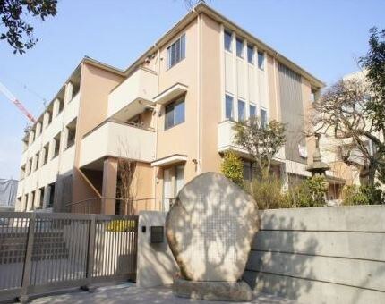 牛込神楽坂レジデンスの物件外観写真