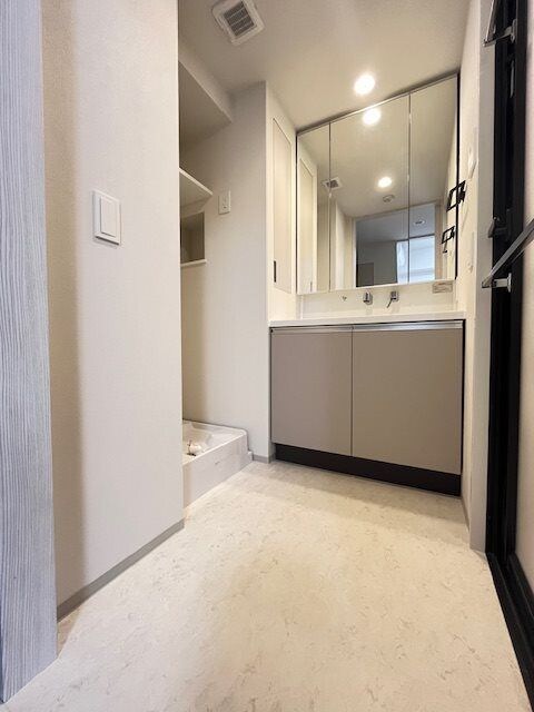 クロスレジデンス六義園の物件内観写真