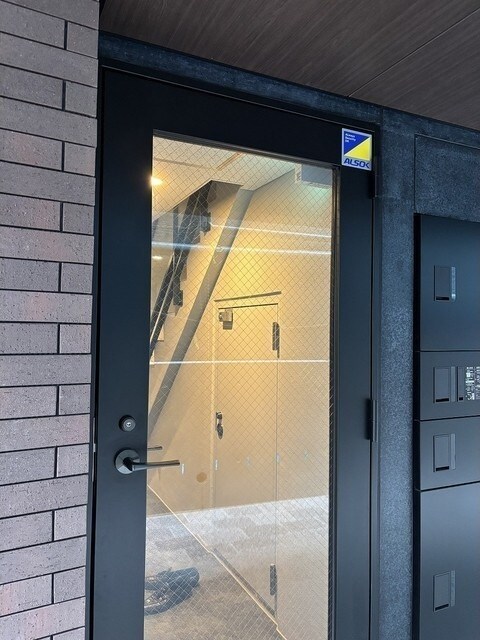 グローリオシェルト四谷坂町の物件外観写真