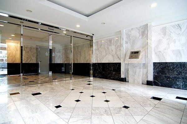 レジディア神楽坂の物件外観写真