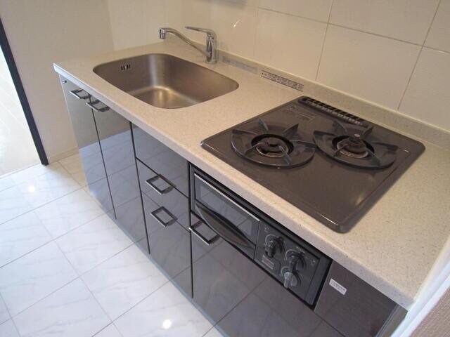 新宿駅 徒歩8分 15階の物件内観写真