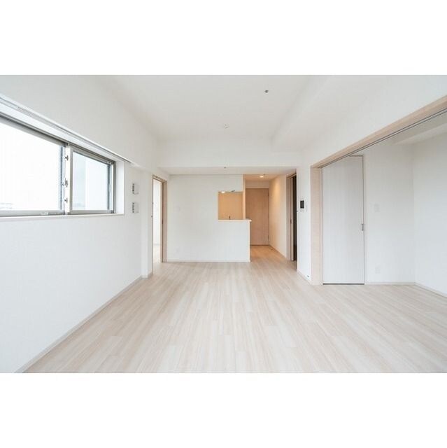 コンフォリア・リヴ板橋の物件内観写真