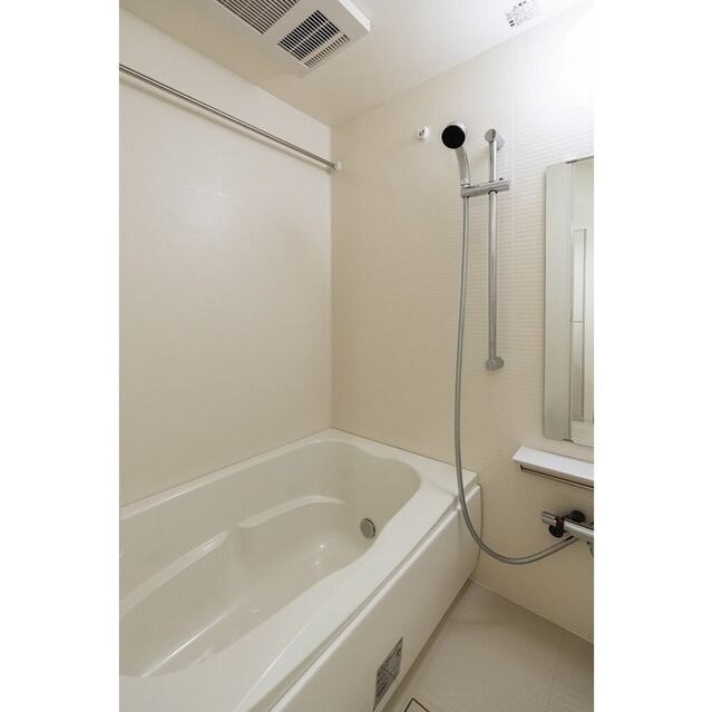 コンフォリア・リヴ板橋の物件内観写真