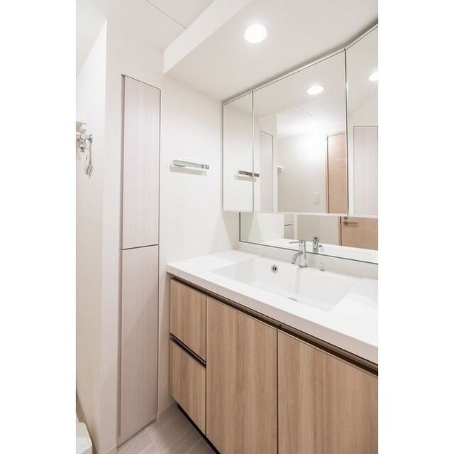 コンフォリア・リヴ板橋の物件内観写真