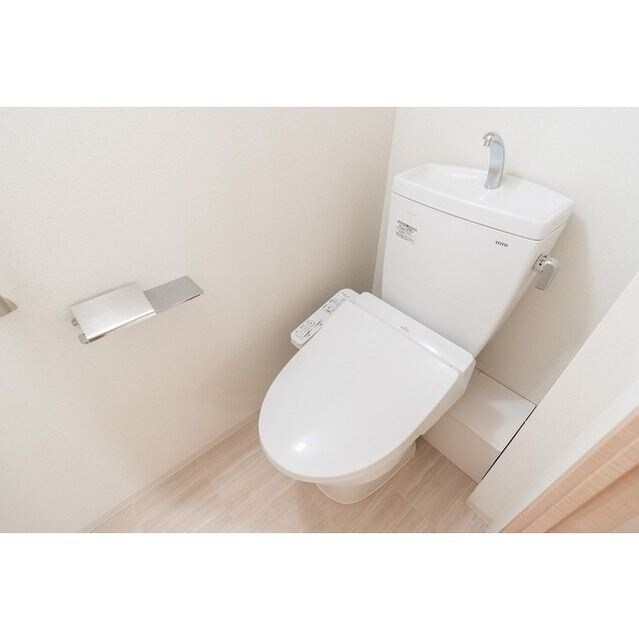 コンフォリア・リヴ板橋の物件内観写真