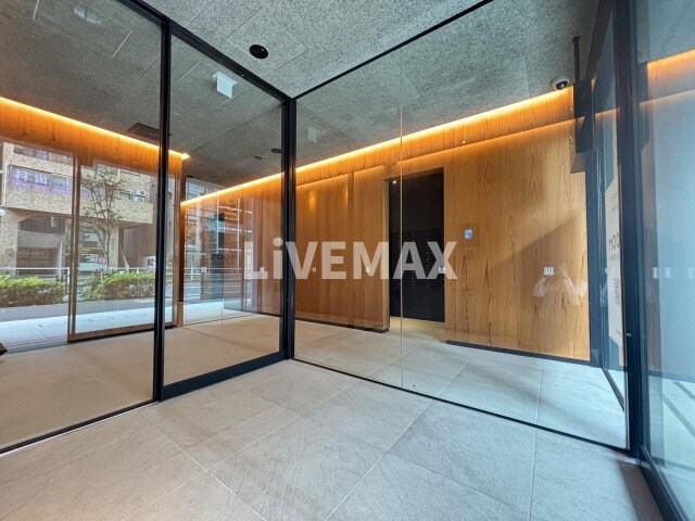 ZOOM信濃町の物件外観写真