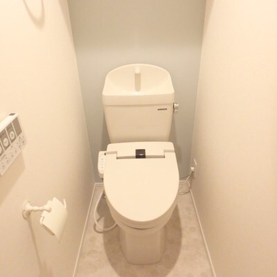 ウェルスクエアイズム四谷大京町の物件内観写真