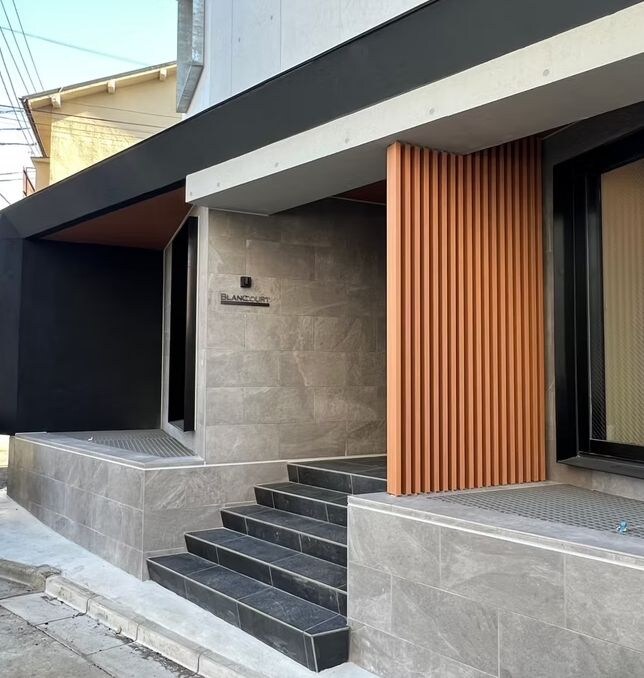 BLANCCOURT方南町の物件外観写真