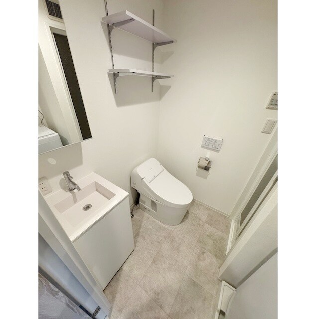 フィオーネ新小岩の物件内観写真