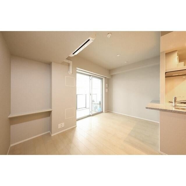 ＬＩＢＲ　ＧＲＡＮＴ　西新宿ＥＡＳＴの物件内観写真