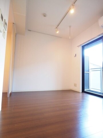 レジディア市谷薬王寺の物件内観写真