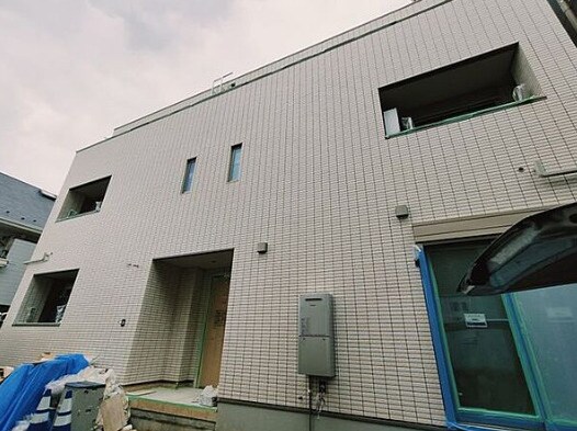 エミル新宿の物件外観写真