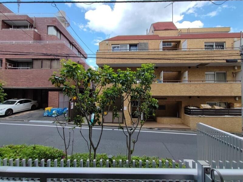 HF中野坂上レジデンスの物件外観写真