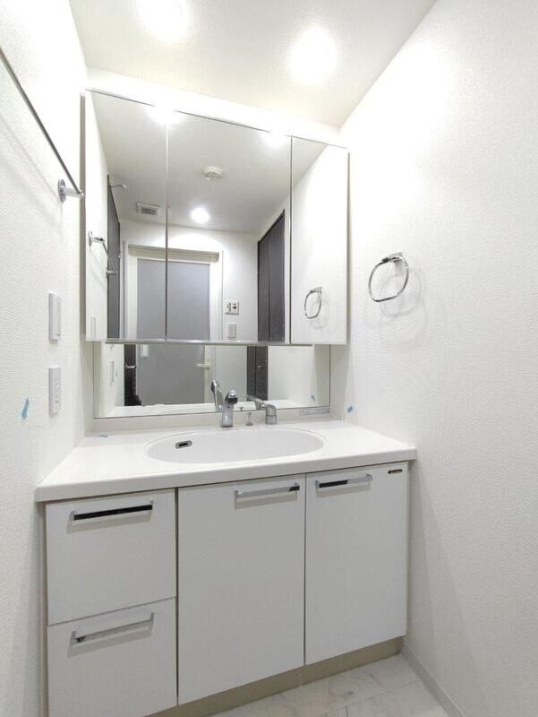 HF中野坂上レジデンスの物件内観写真