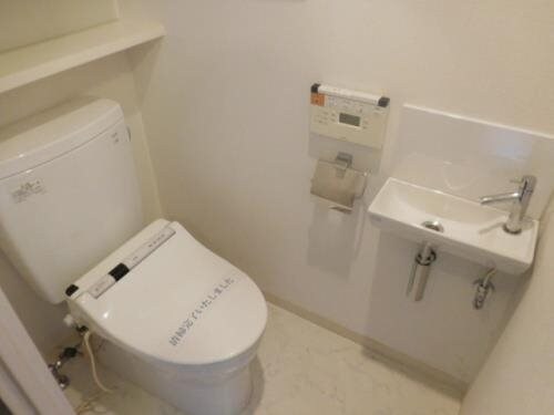 ＨＦ東新宿レジデンスの物件内観写真