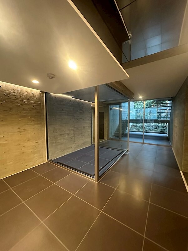 ZOOM西早稲田の物件外観写真