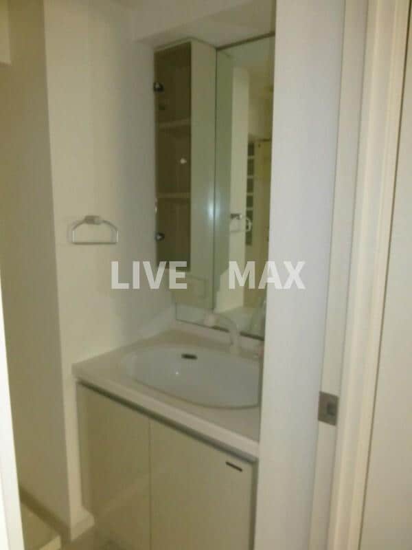 レジディア三越前の物件内観写真