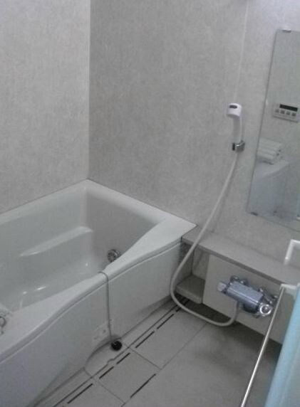 茅場町駅 徒歩4分 4階の物件内観写真