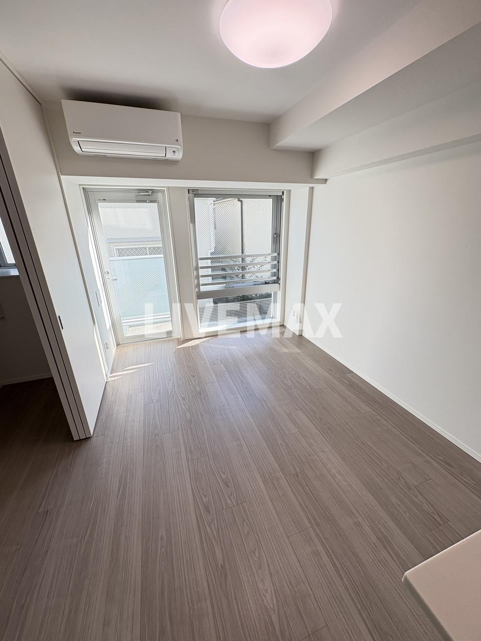 クレストコート旗の台の物件内観写真